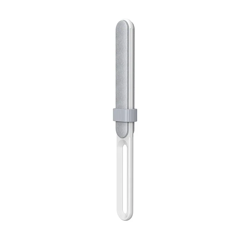 White felt brush with a sliding cleaning collar, supplier reference configuration